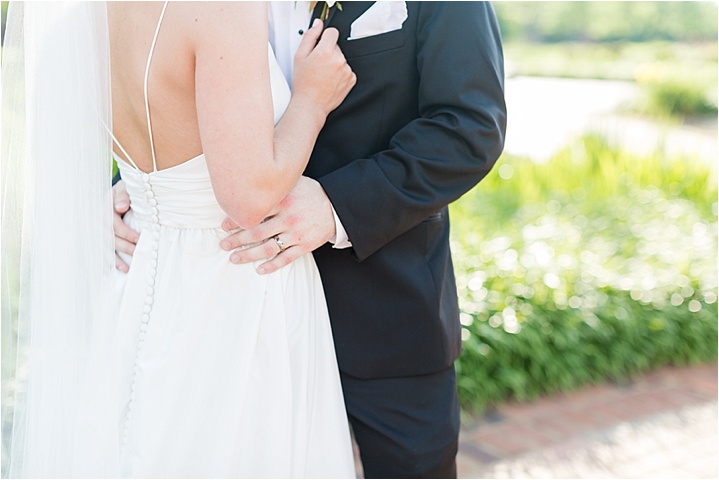 bright and airy southern wedding details