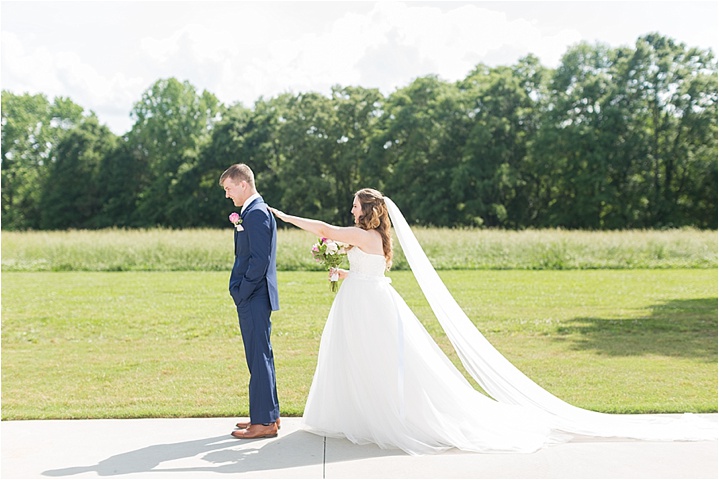 outdoor first look with ryan and alyssa photography