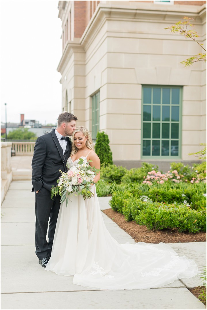downtown bride and groom portraits by ryan and alyssa photography