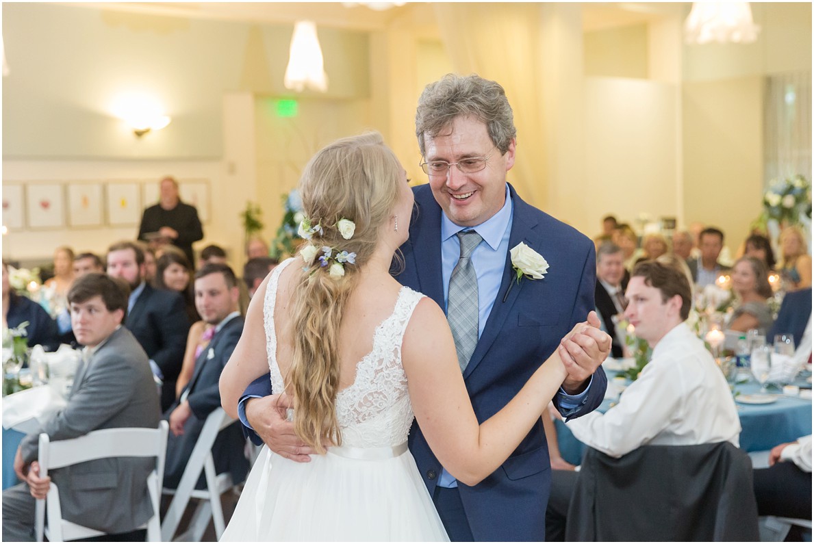 father daughter dance flowers in hair