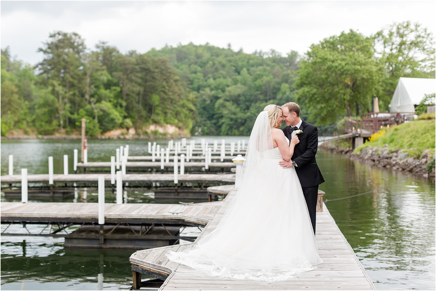 lake wedding portraits