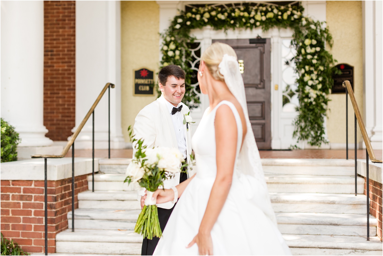 bride groom first look